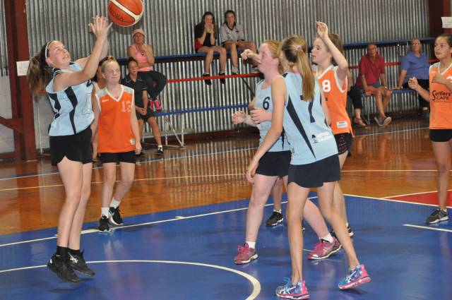 Junior basketball November 10 | PHOTOS