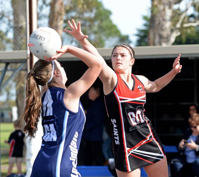 Kingston v Lucindale footy/netball | PHOTOS