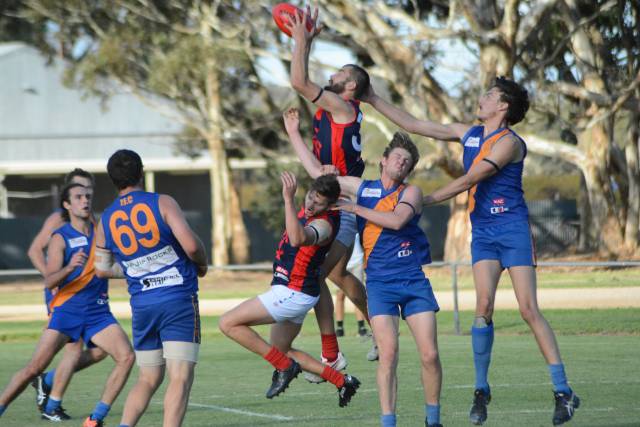 Padthaway v Naracoorte footy/netball | PHOTOS