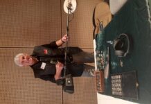 James speaks on detecting