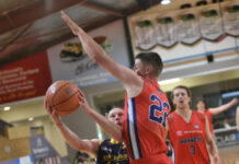 Lakers through to big dance