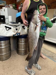 Anglers flood Limestone Coast for peak fishing weather