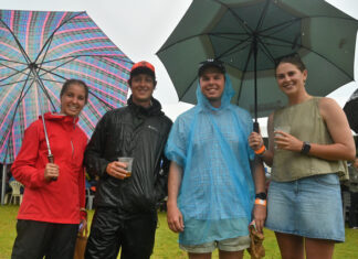 Beachport Crayfish Fest powers through torrent